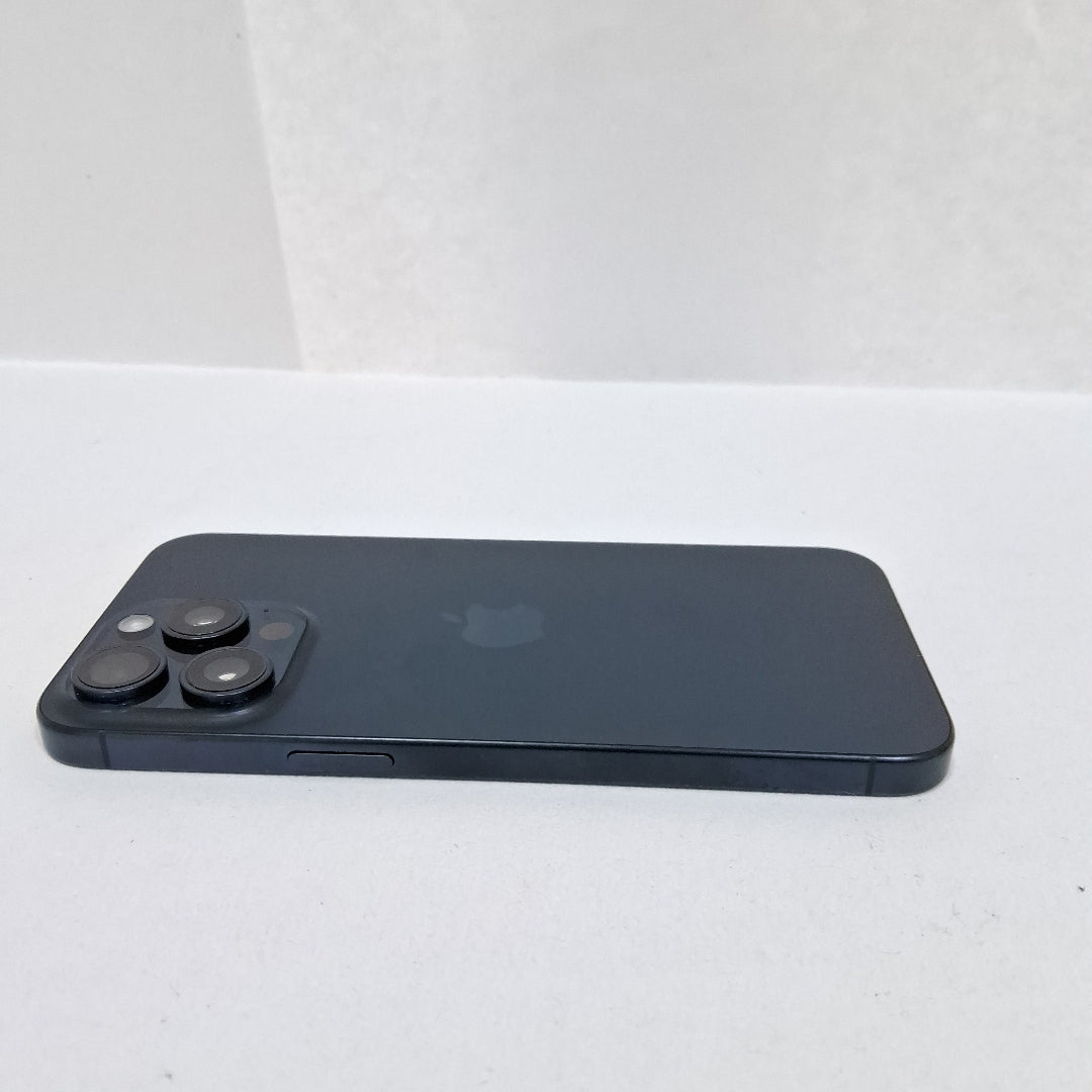 CELULAR APPLE IPHONE 15 PRO MAX A3105 (2023) 256 GB 8 GB RAM (SEMINUEVO)