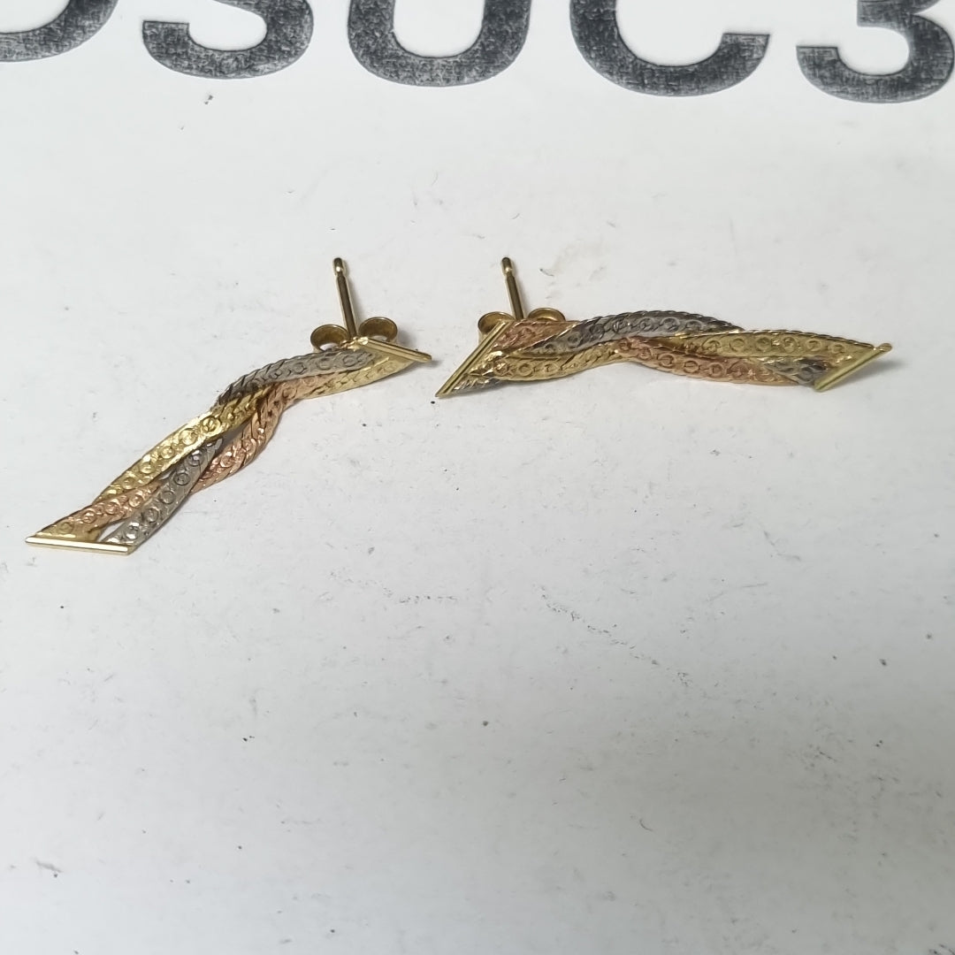 ARETES PAR ORO COMBINADO 14 K 1,50 GRMS (SEMINUEVO)