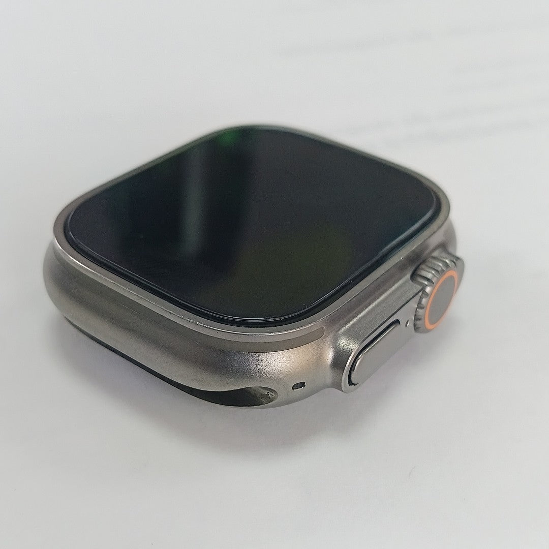 SMARTWATCH APPLE ULTRA TITANIO A2622 49 MM GPS + CELULAR (SEMINUEVO)