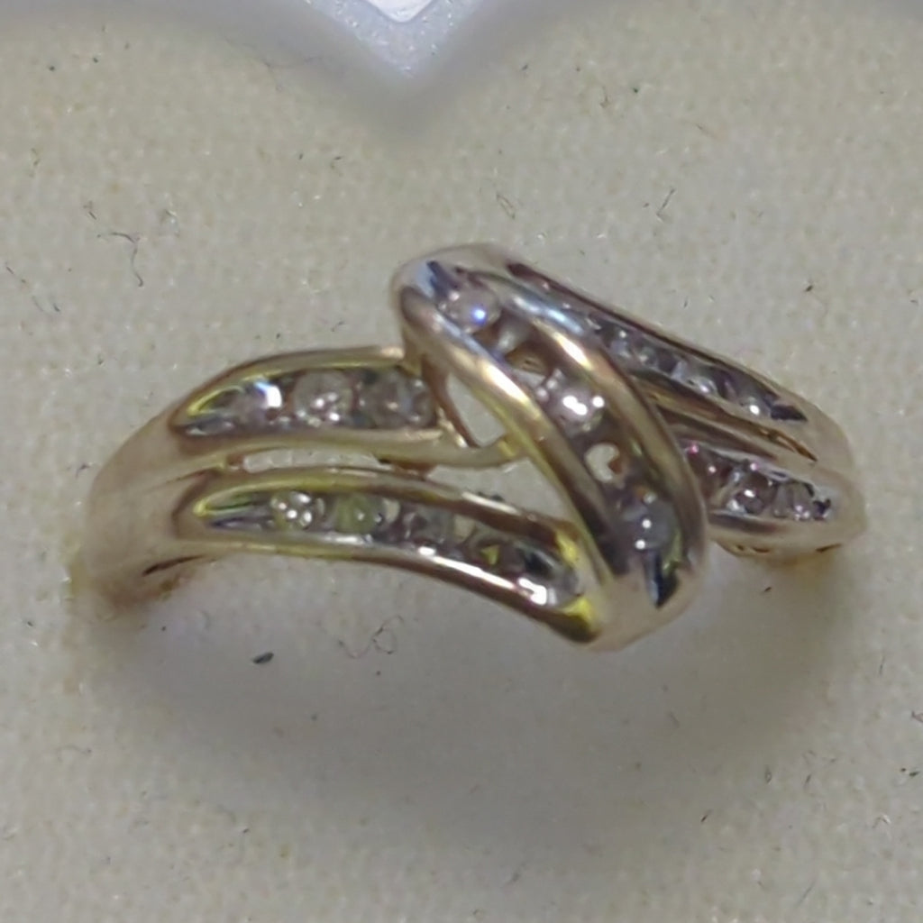 ANILLO ORO 10 K 2.4 GRMS (SEMINUEVO)