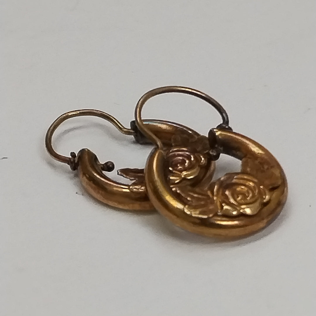 ARETES PAR ORO 10 K 1.3 GRMS (SEMINUEVO)