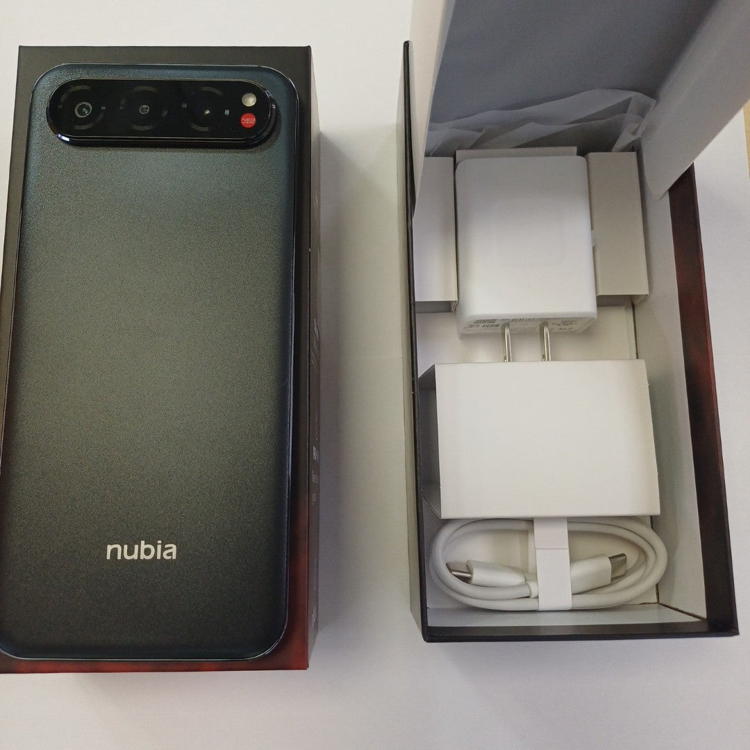 CELULAR NUBIA AIR Z2468N (2025) 256 GB 8 GB RAM (SEMINUEVO)