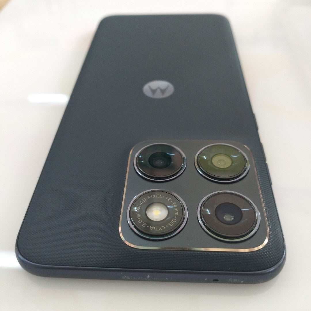 CELULAR MOTOROLA EDGE 70 FUSION XT2605-3 (2026) 256 GB 8 GB RAM (SEMINUEVO)