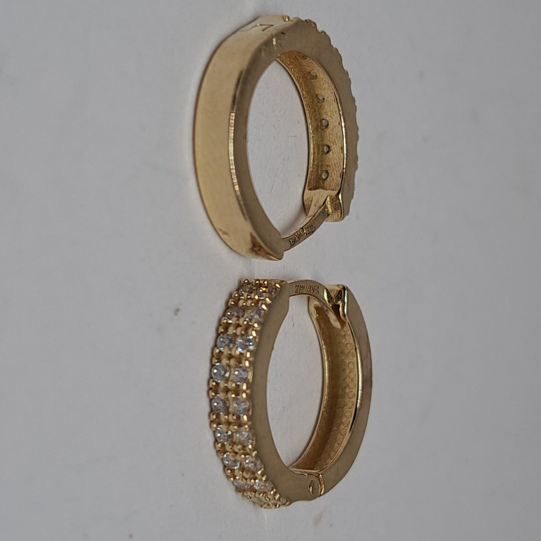 ARETES HUGGIES C CIRCONIA 14K 1.7 GR (NUEVO)
