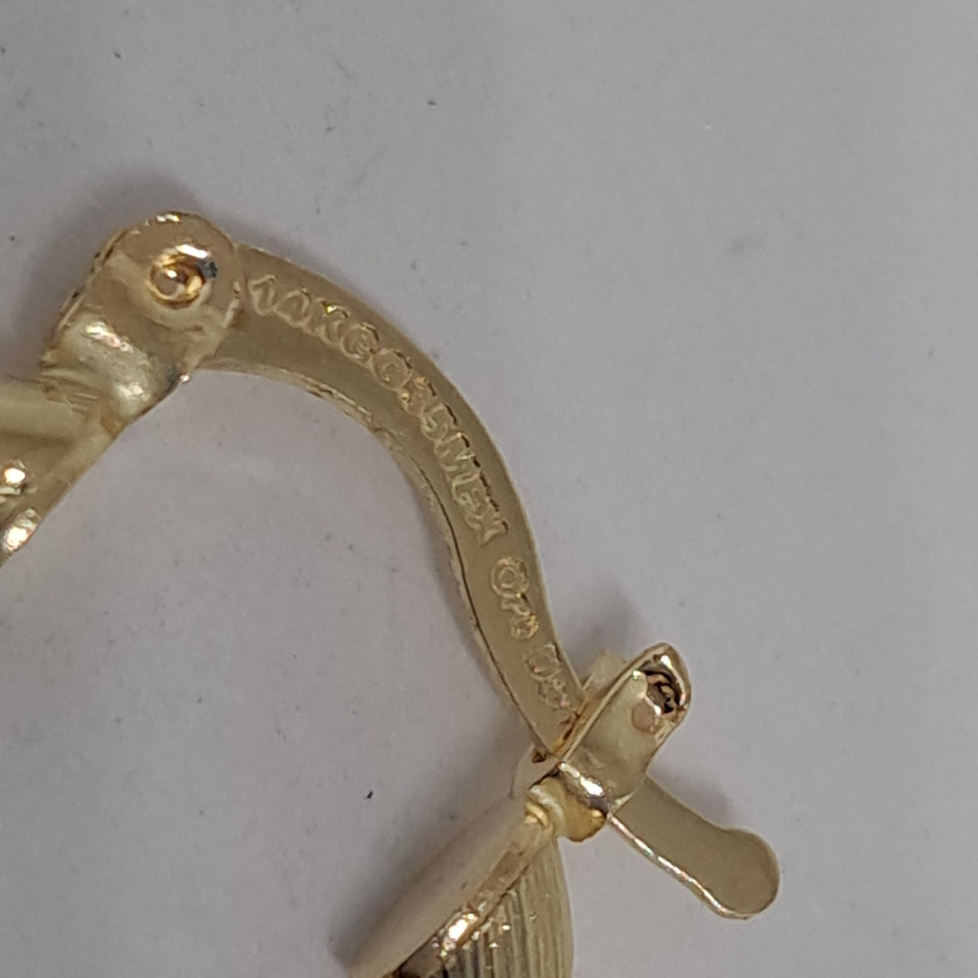 ARETES ARRACADAS TROQUELADAS 14K 2.1 GR (NUEVO)