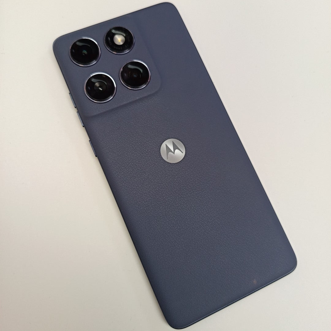 CELULAR MOTOROLA EDGE 60 FUSION XT2503-1 (2025) 256 GB 8 GB RAM (SEMINUEVO)