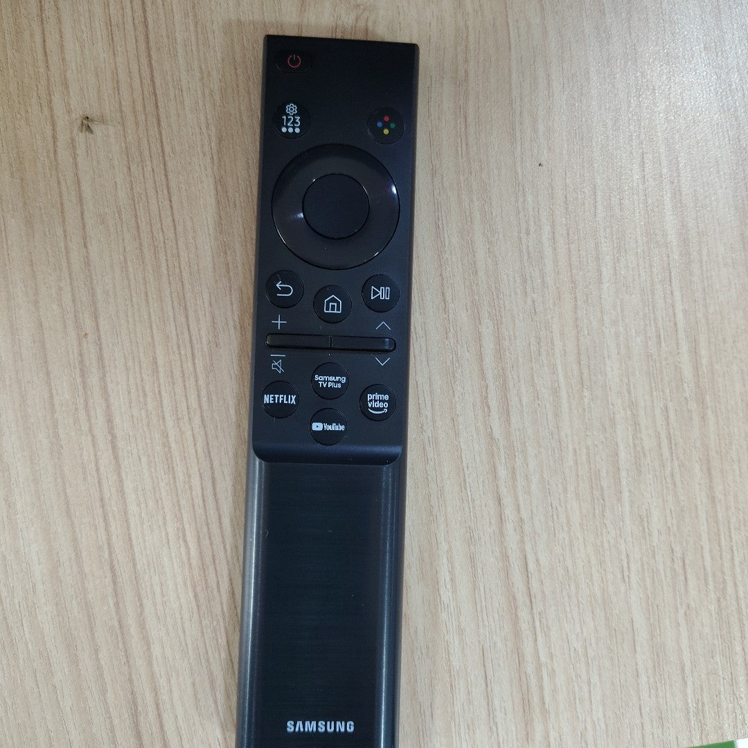 PANTALLA SAMSUNG UN43U8200HF (2026) 43" LED 4K (SEMINUEVO)