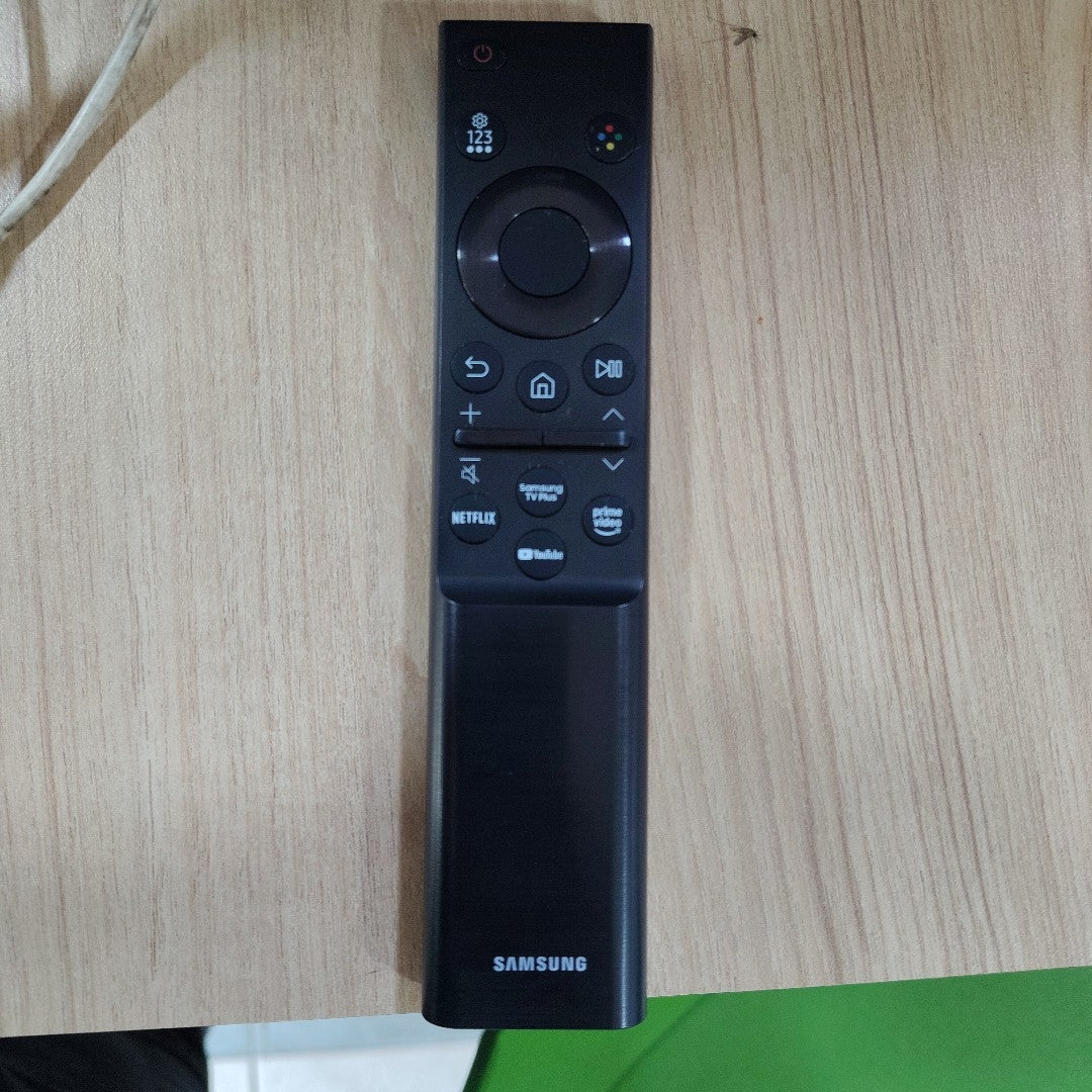 PANTALLA SAMSUNG UN43U8200HF (2026) 43" LED 4K (SEMINUEVO)