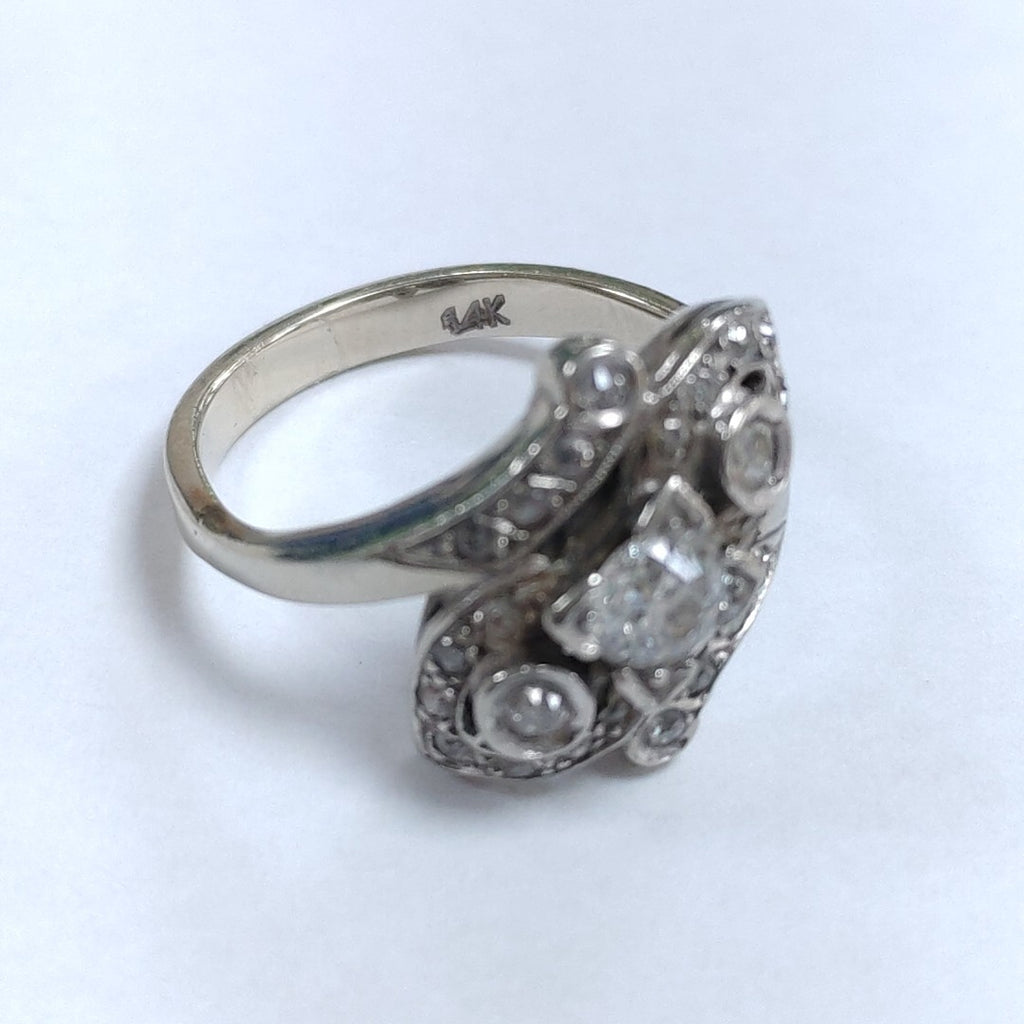 ANILLO ORO BLANCO 14 K 6.7 GRMS (SEMINUEVO)