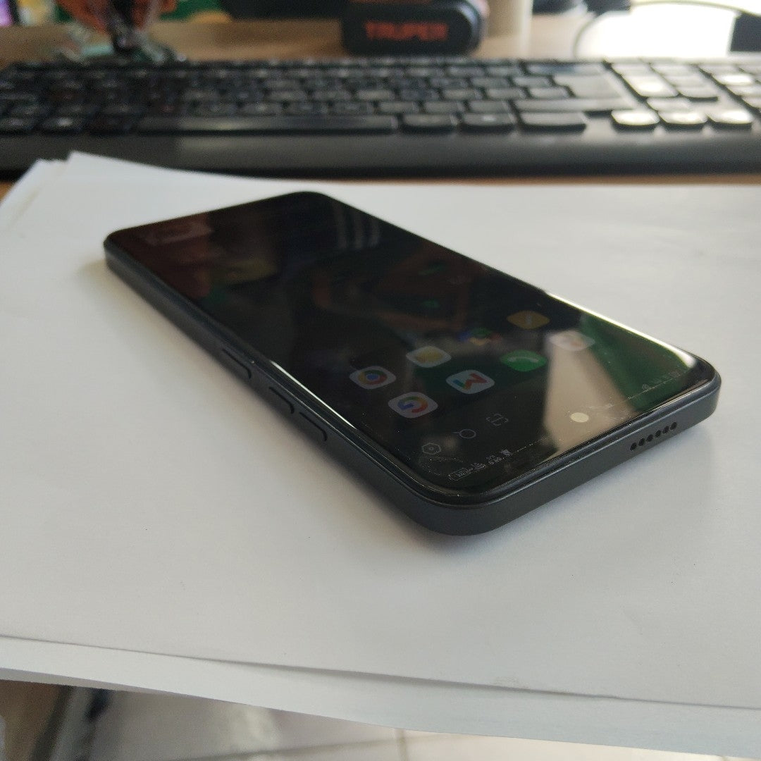CELULAR OTRAS MARCAS OTROS MODELOS 256 GB 8 GB RAM (SEMINUEVO)