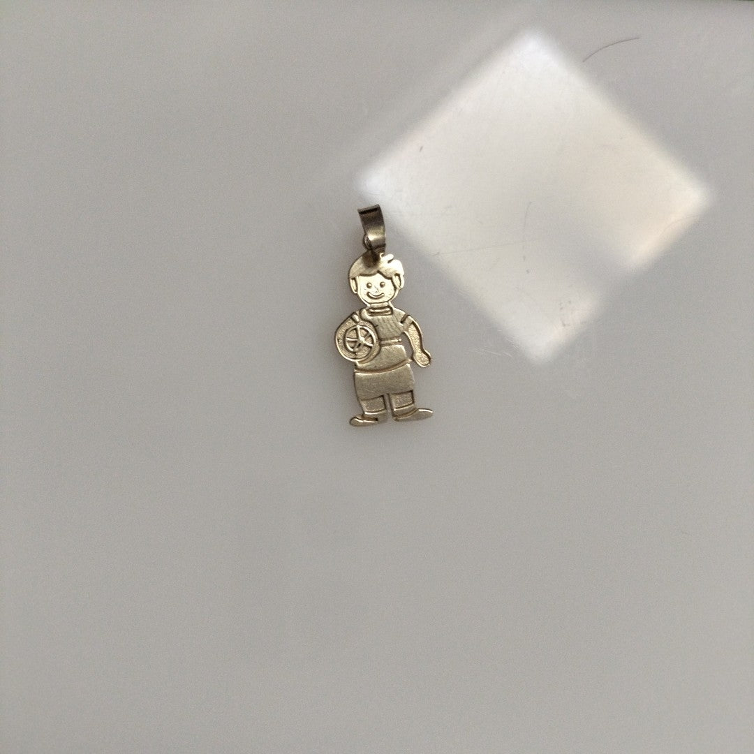 DIJE NIÑO 10K 0.9 GR (NUEVO)