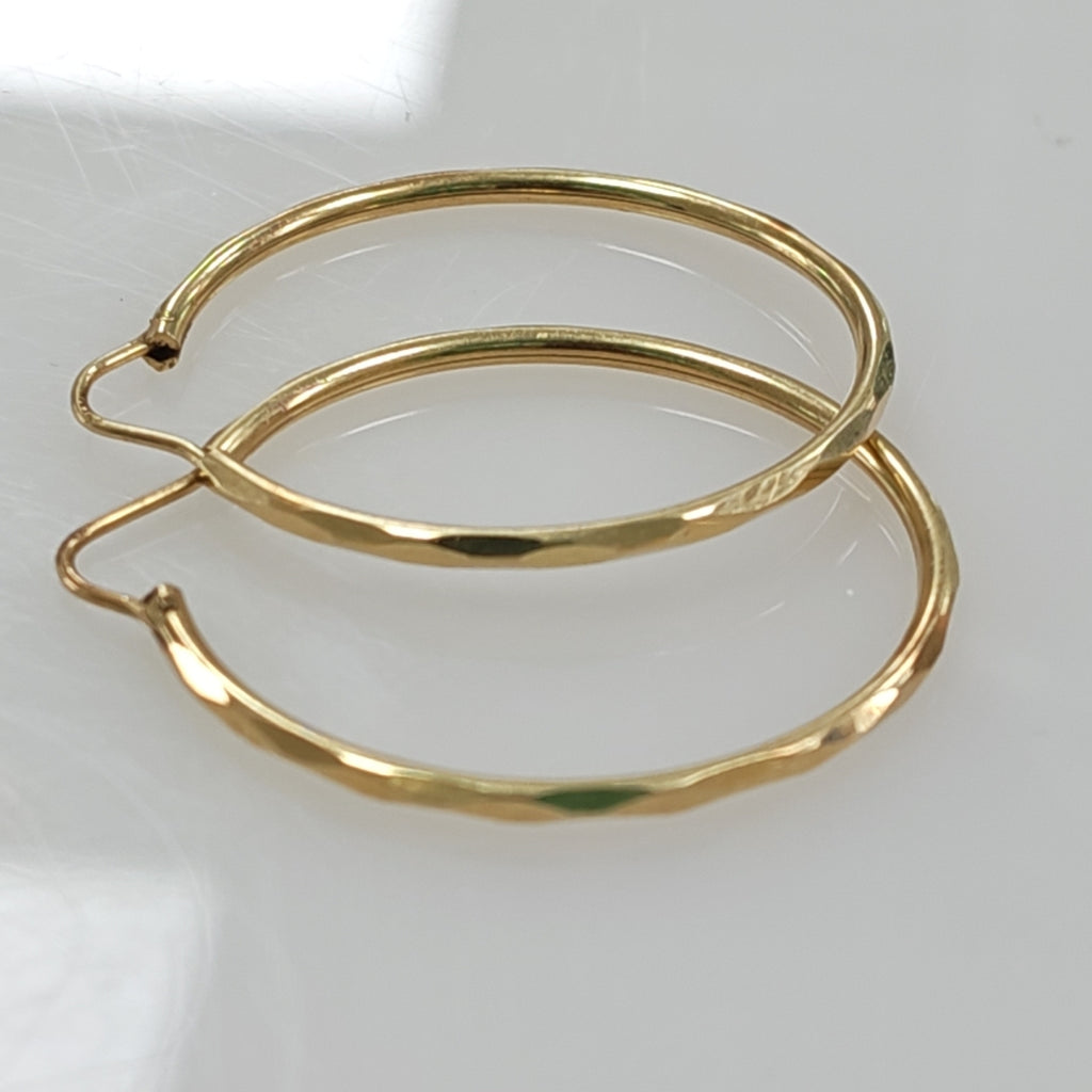 ARRACADAS PAR ORO 14 K 2.4 GRMS (SEMINUEVO)