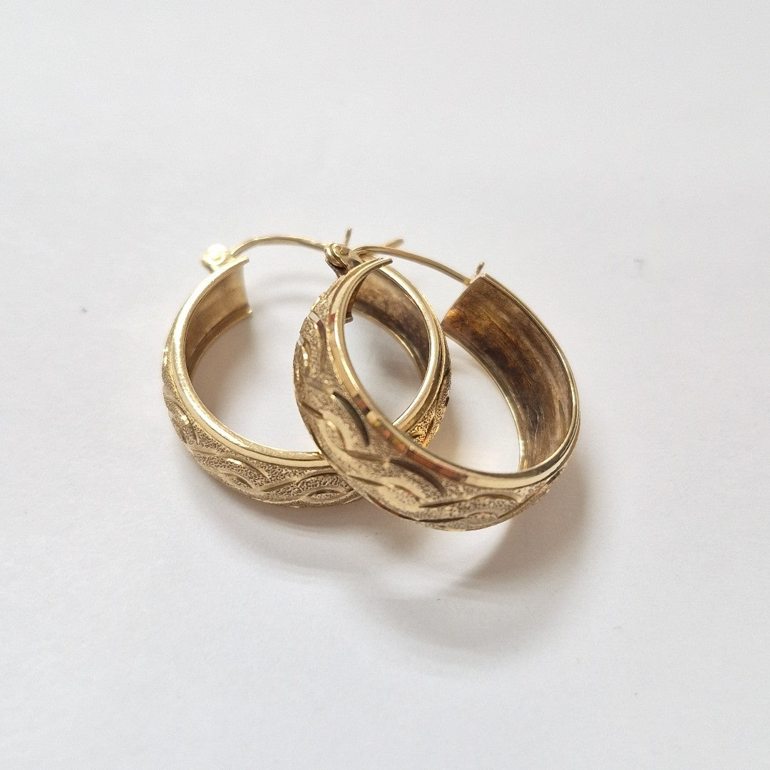 ARETES PAR ORO 10 K 3.7 GRMS (SEMINUEVO)