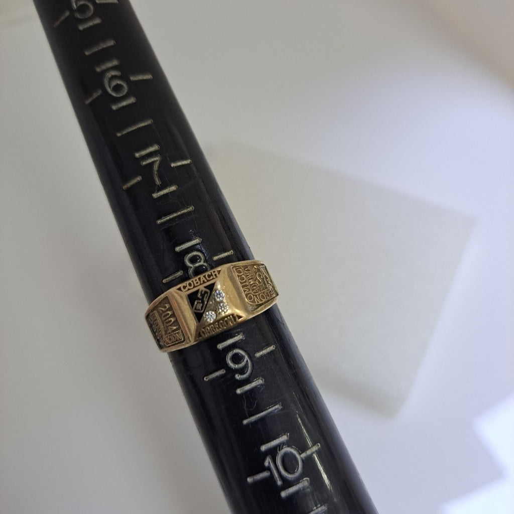 ANILLO DE GRADUACIÓN ORO 14 K 4,90 GRMS (SEMINUEVO)