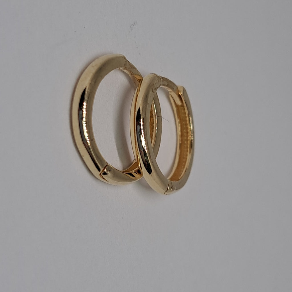 ARETES HUGGIES LISAS 14K 1.6 GR (NUEVO)
