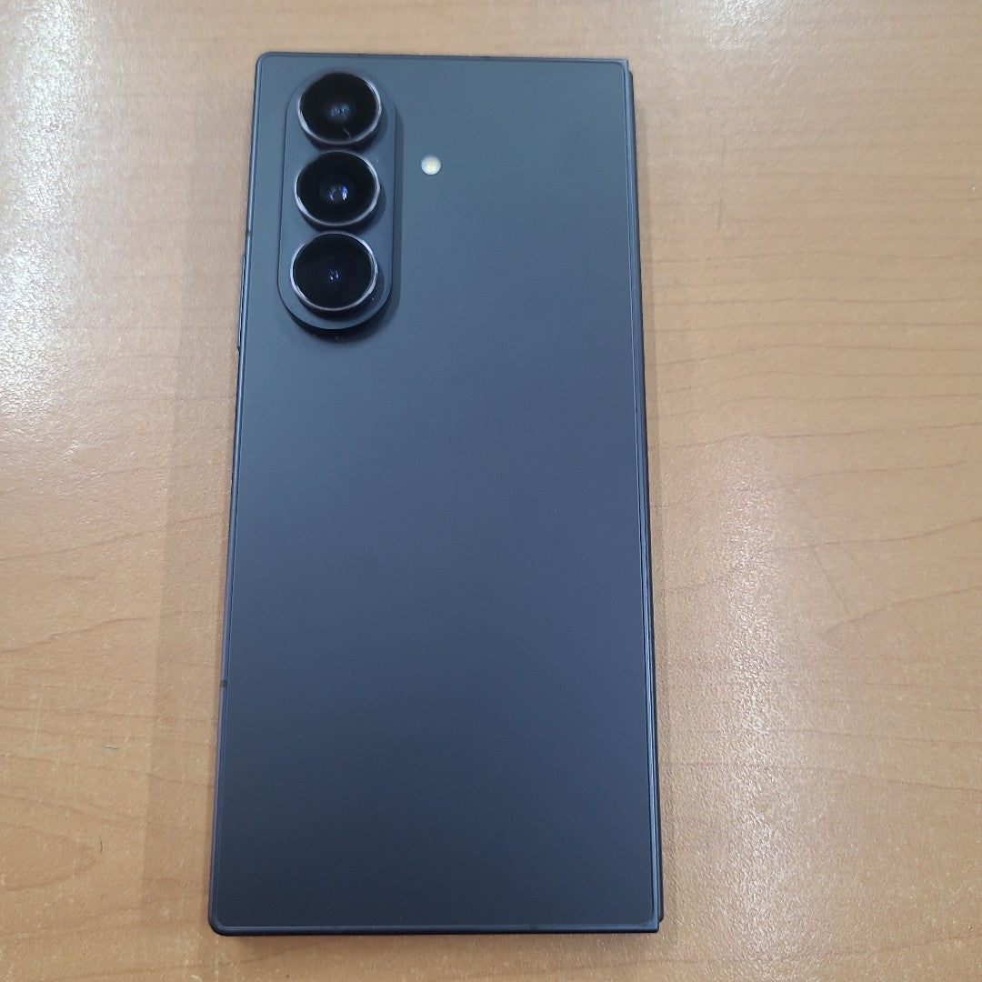 CELULAR SAMSUNG GALAXY Z FOLD7 SM-F966B (2025) 512 GB 12 GB RAM (SEMINUEVO)