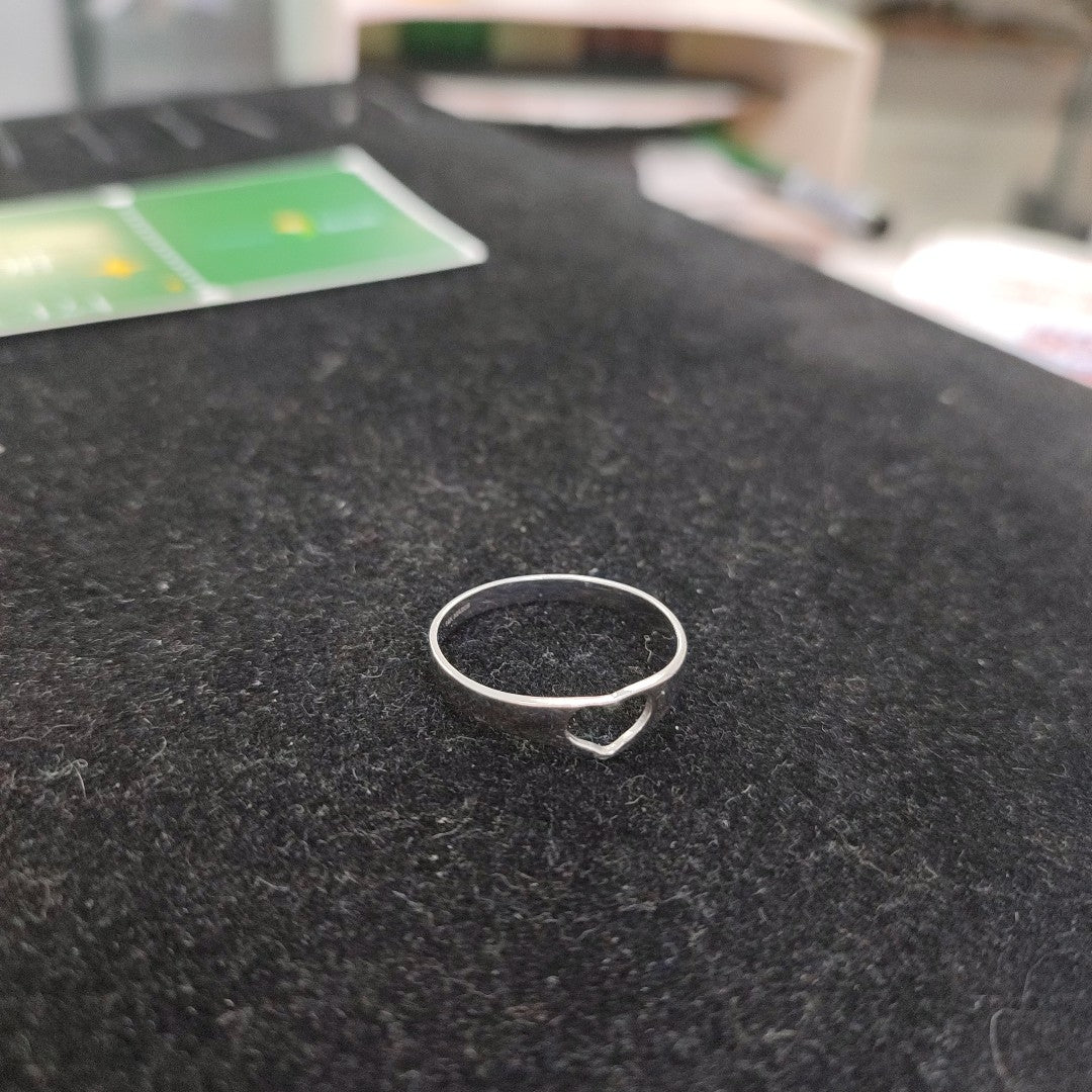 ANILLITO ORO BLANCO 14 K 1,60 GRMS (SEMINUEVO)