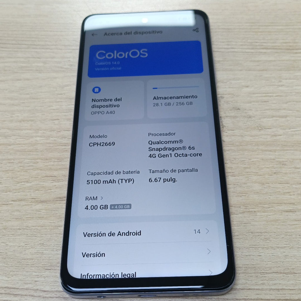 CELULAR OPPO A40 CPH2669 (2024) 256 GB 4 GB RAM (SEMINUEVO)