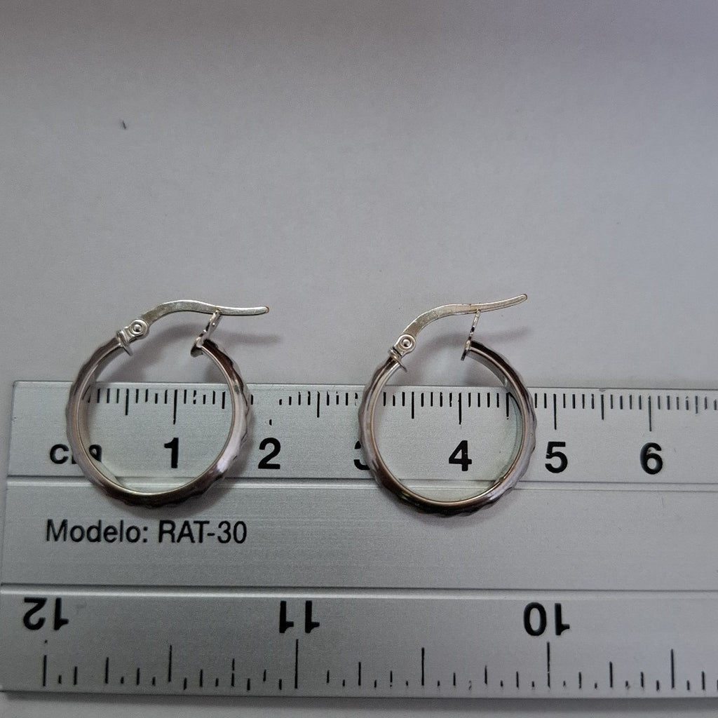 ARRACADAS PAR ORO BLANCO 14 K 1.3 GRMS (SEMINUEVO)