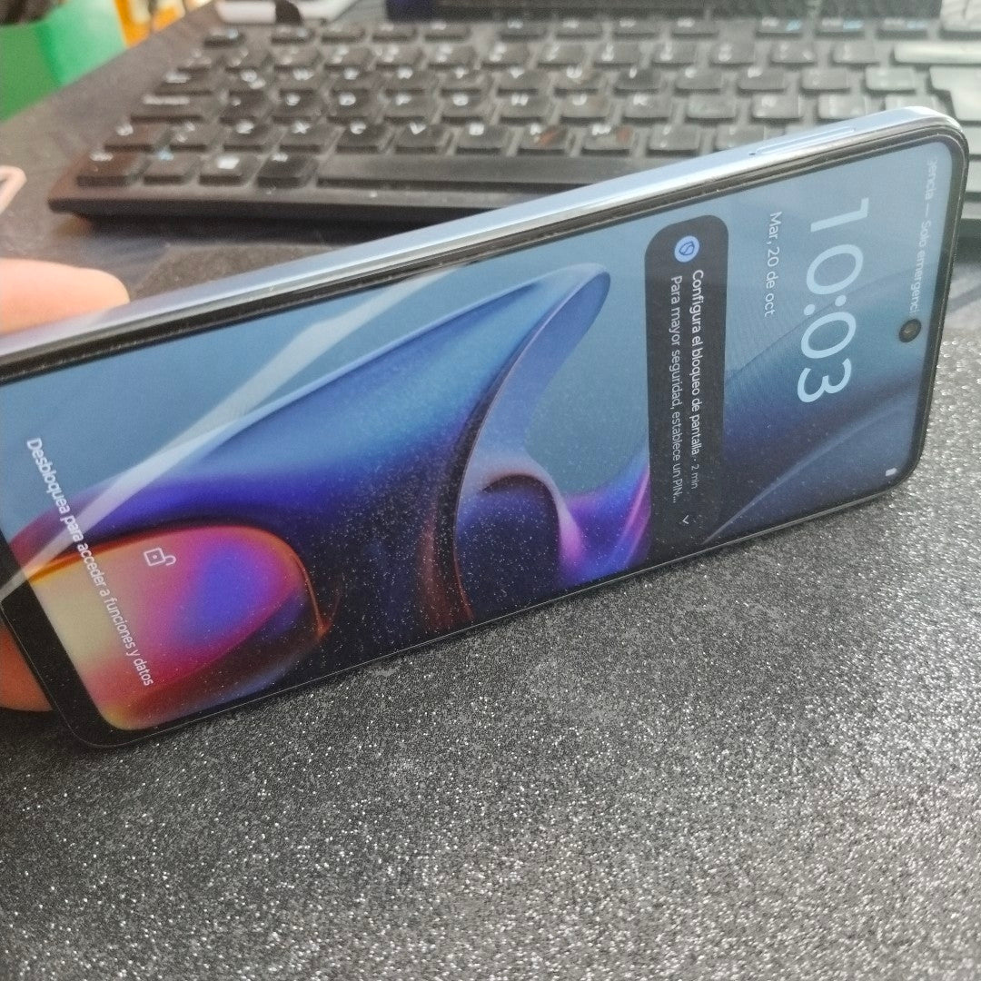 CELULAR MOTOROLA MOTO E15 XT2523-8 (2024) 64 GB 2 GB RAM (SEMINUEVO)