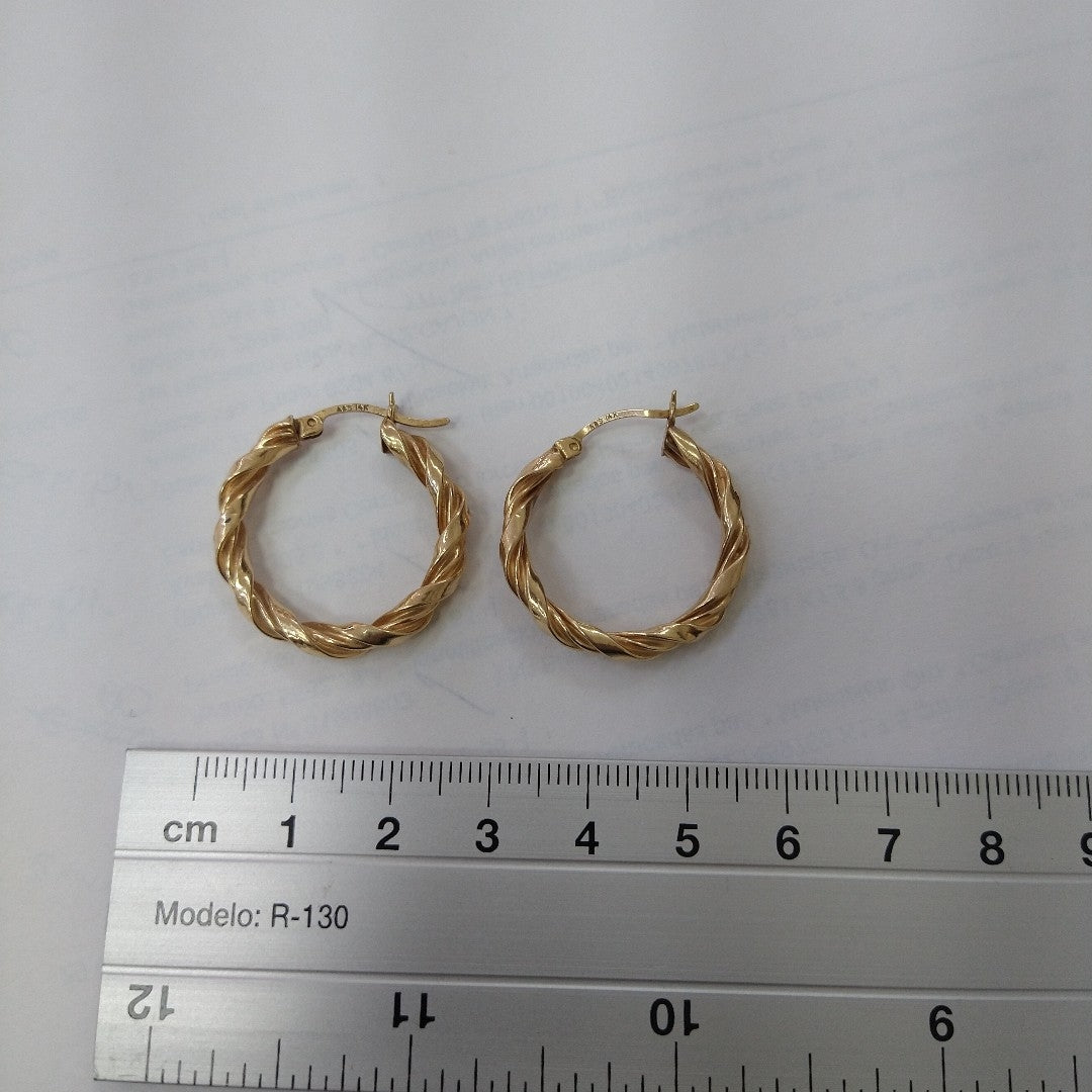 ARRACADAS PAR ORO 14 K 3.2 GRMS (SEMINUEVO)