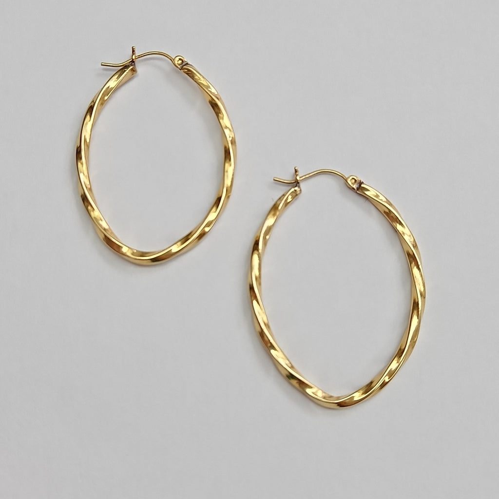 ARRACADAS PAR ORO 14 K 3.2 GRMS (SEMINUEVO)