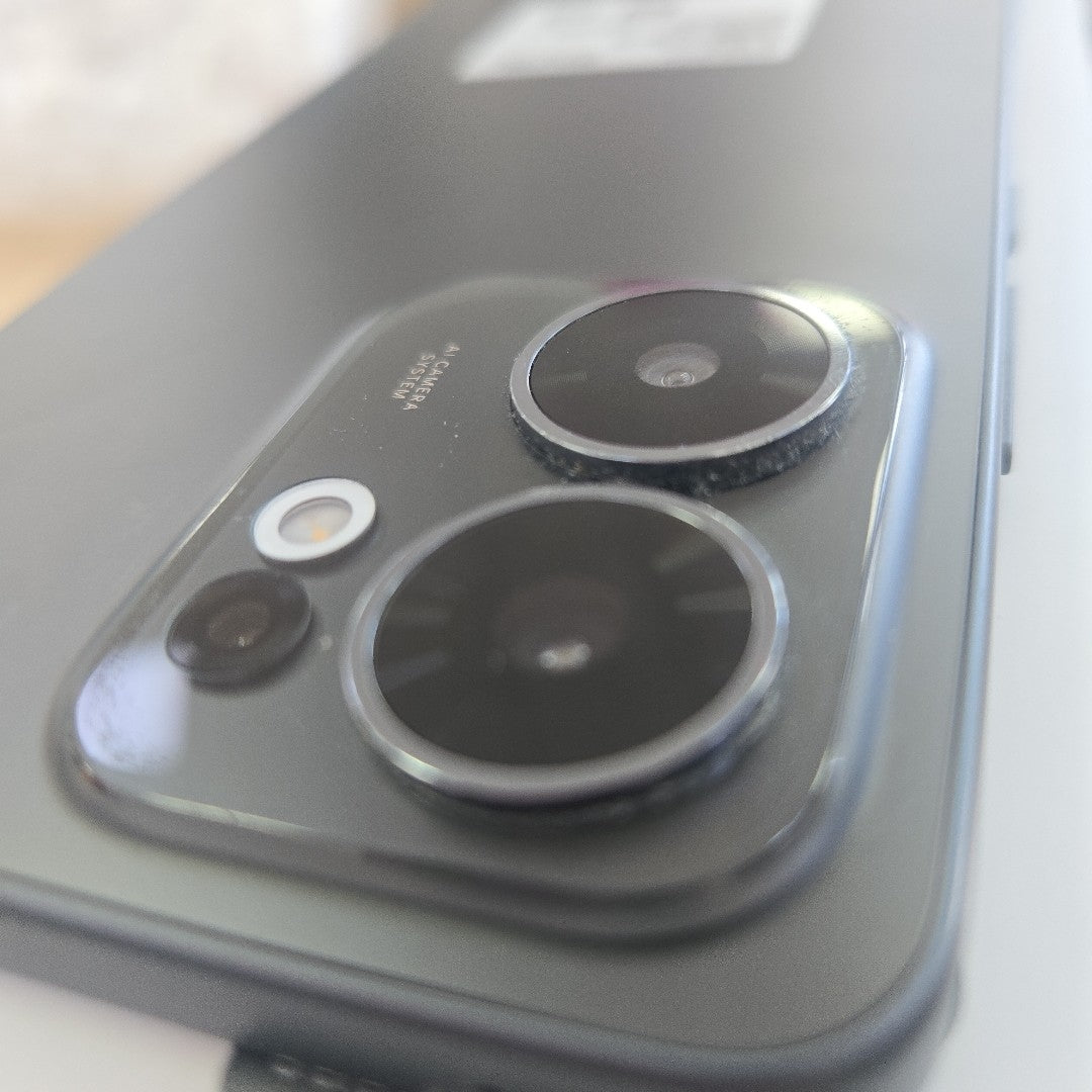 CELULAR OPPO RENO 13F 5G CPH2699 (2025) 256 GB 12 GB RAM (SEMINUEVO)