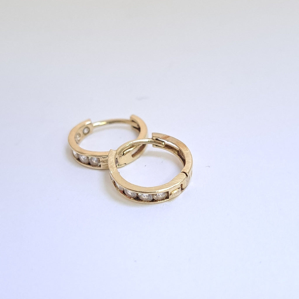 ARRACADAS PAR ORO 14 K 1.3 GRMS (SEMINUEVO)