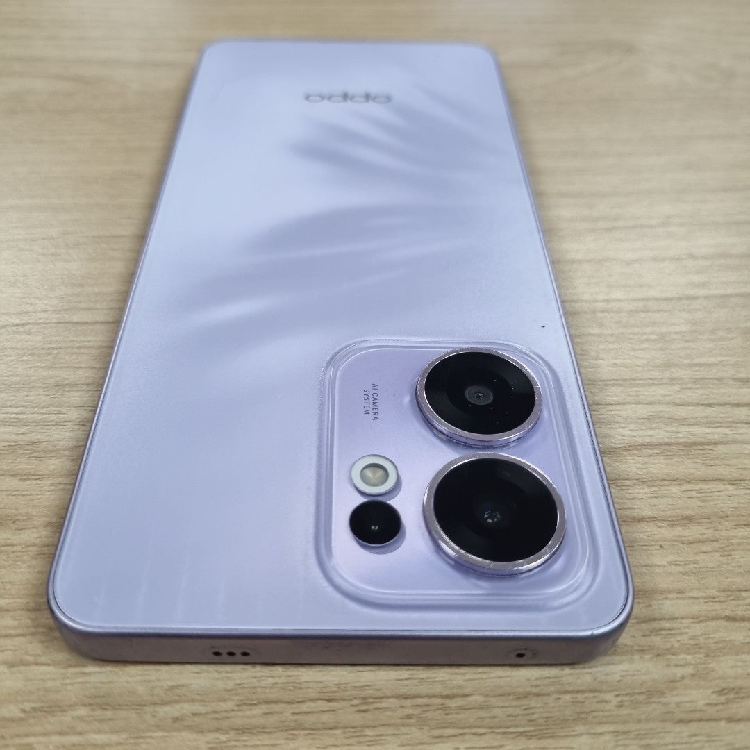CELULAR OPPO RENO 13F 5G CPH2699 (2025) 256 GB 12 GB RAM (SEMINUEVO)