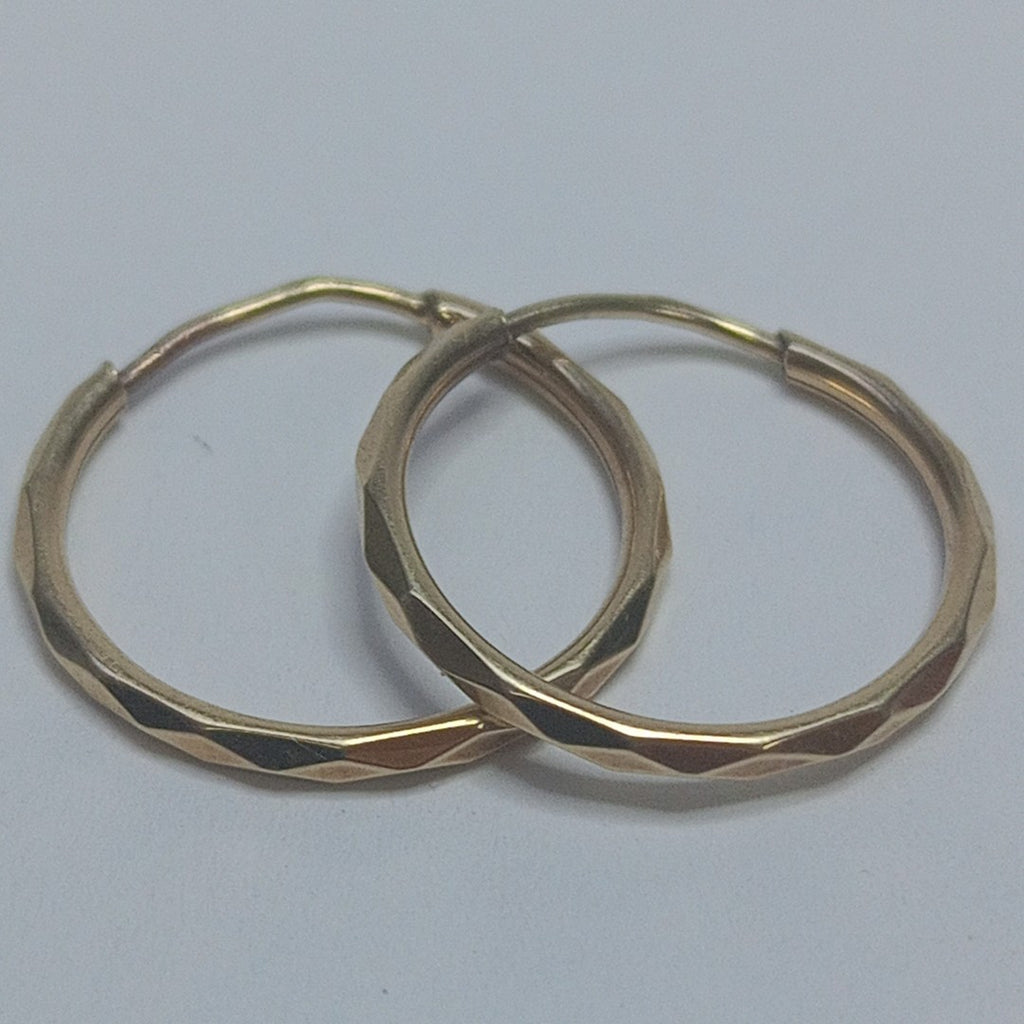 ARRACADAS PAR ORO 14 K 1.2 GRMS (SEMINUEVO)