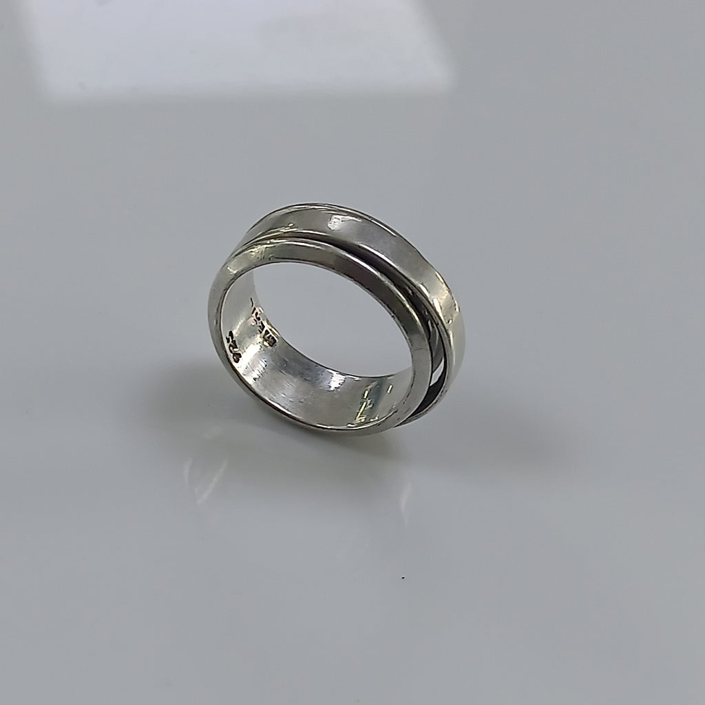 ANILLO PLATA 7.8 GRMS (SEMINUEVO)