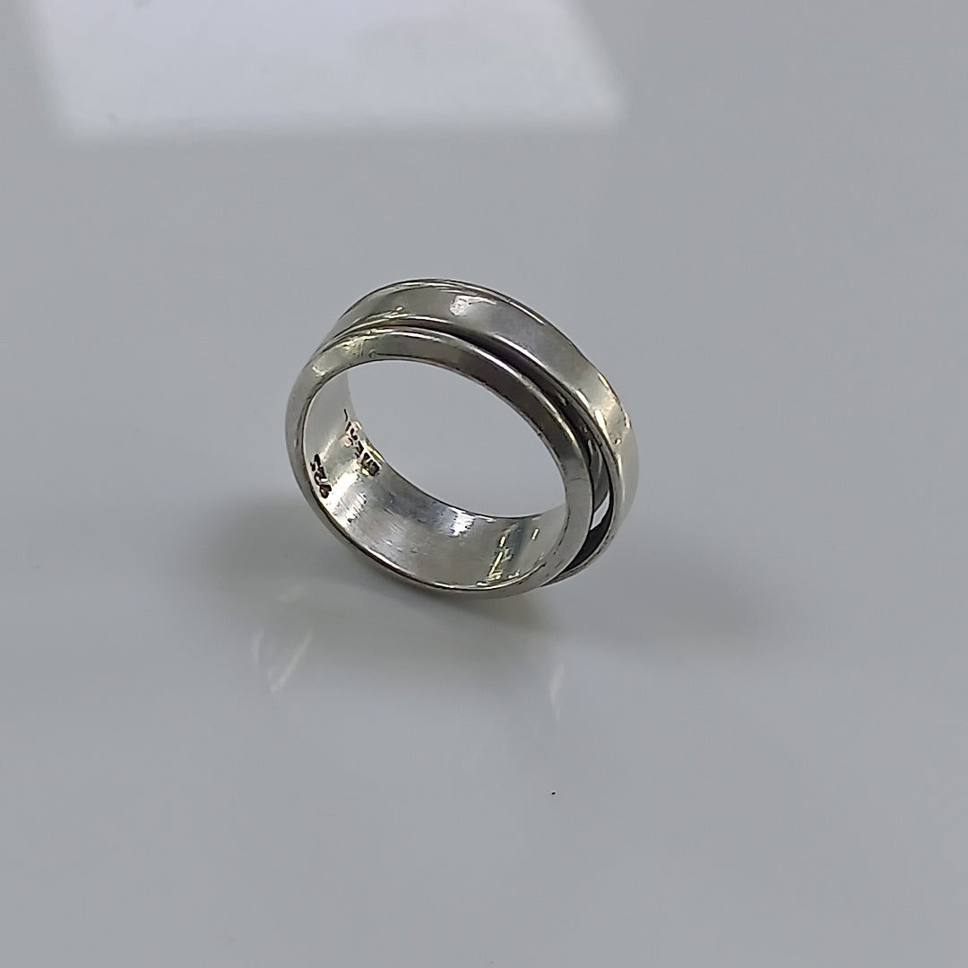ANILLO PLATA 7.8 GRMS (SEMINUEVO)