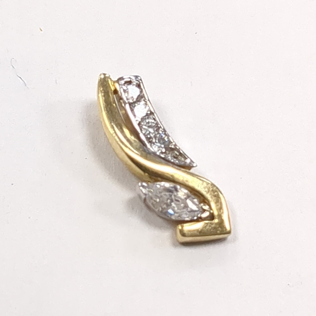 DIJE ORO COMBINADO 14 K 1,70 GRMS (SEMINUEVO)