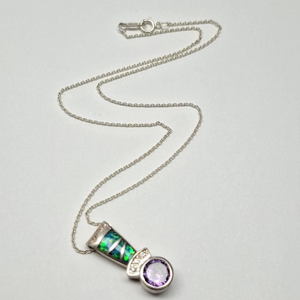 CADENA, DIJE PLATA 7.7 GRMS (SEMINUEVO)