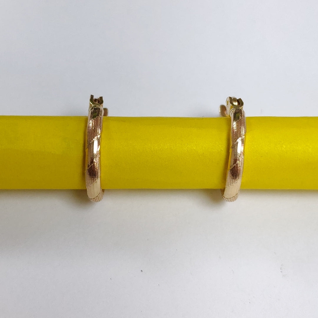 ARRACADAS PAR ORO 14 K 1.1 GRMS (SEMINUEVO)