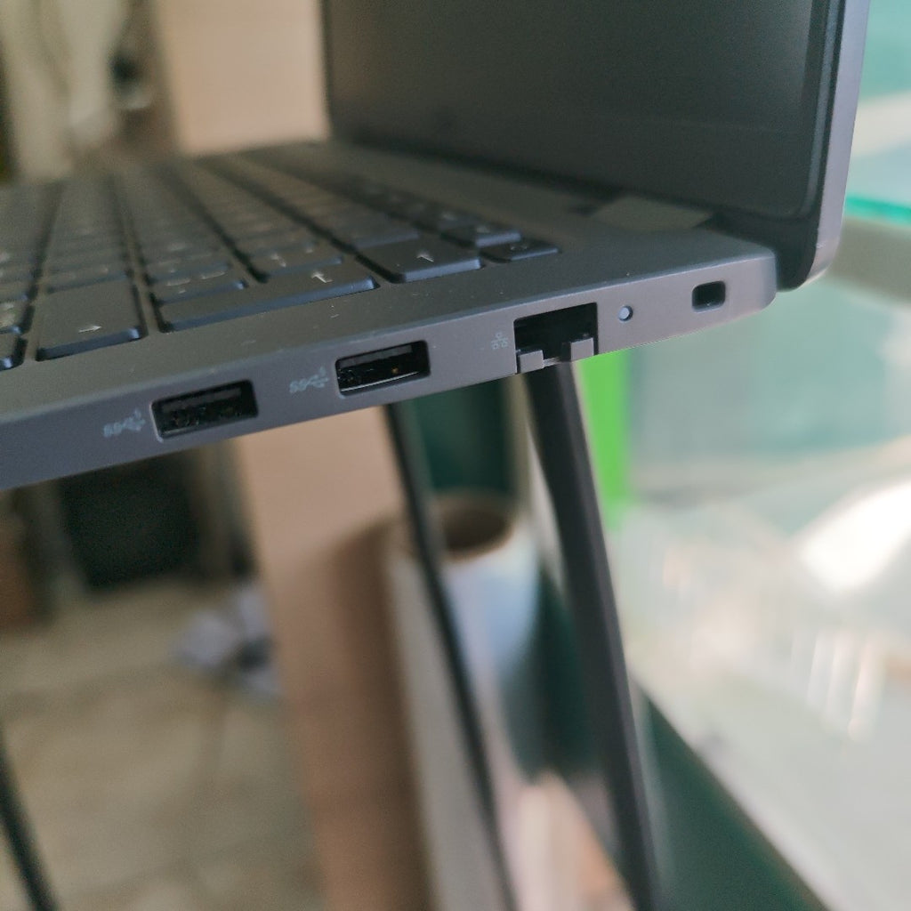 LAPTOP DELL LATITUDE 3440 (2024) 512 GB SSD 8 GB RAM (SEMINUEVO)