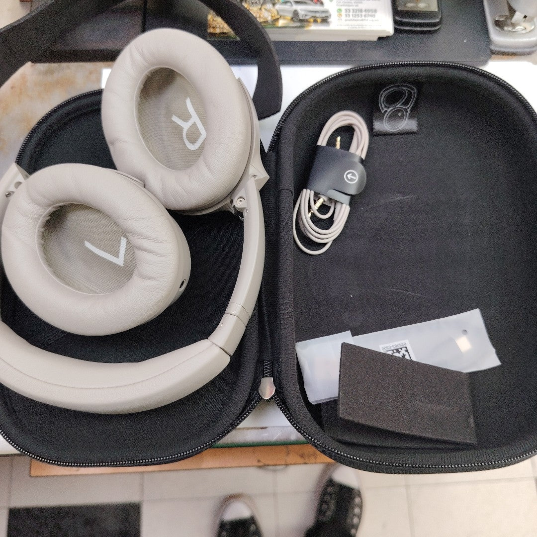 AUDIFONOS BOSE QUIETCOMFORT INALAMBRICO OVER EAR (SEMINUEVO)