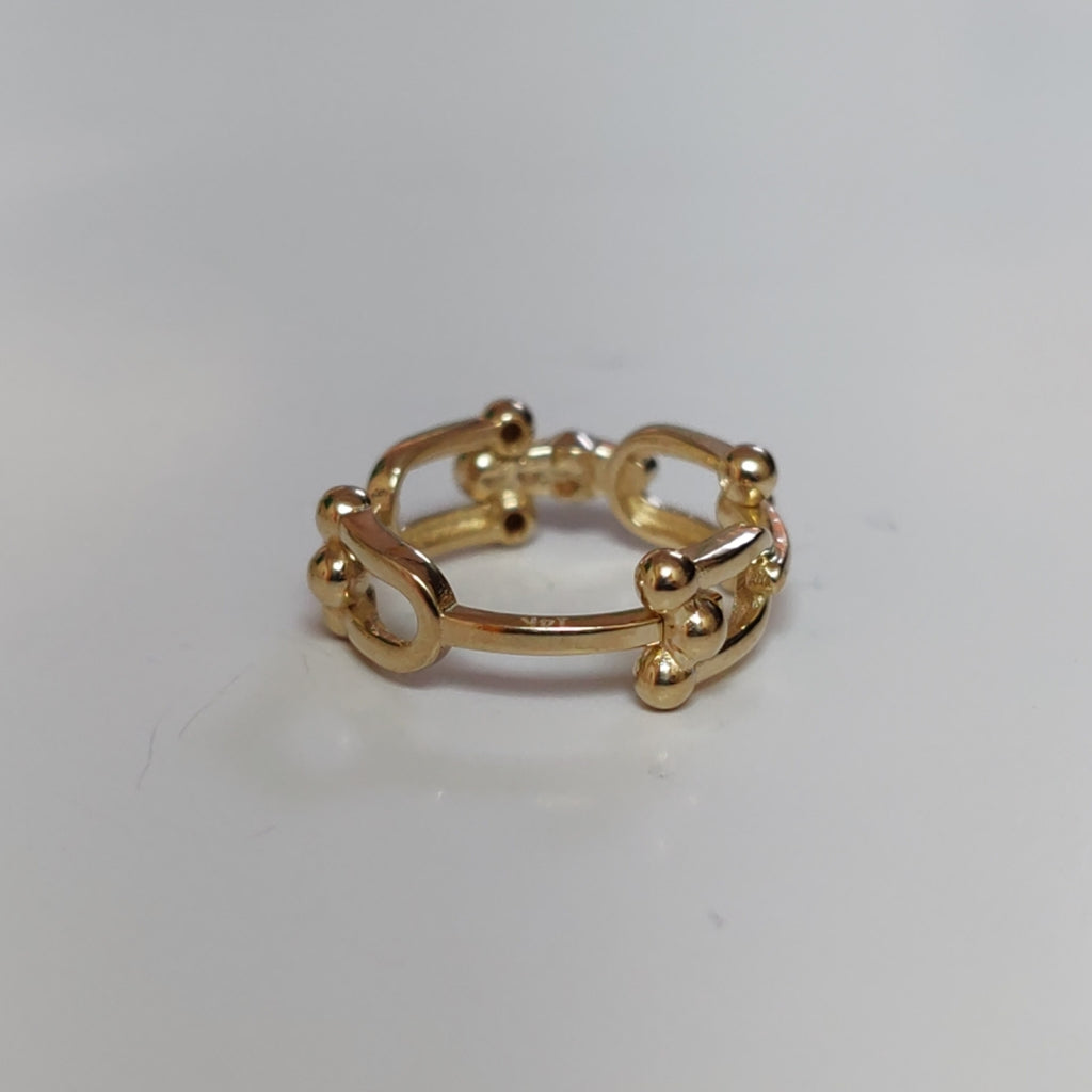 HUGGIES ORO 14K 2.4 (NUEVO)