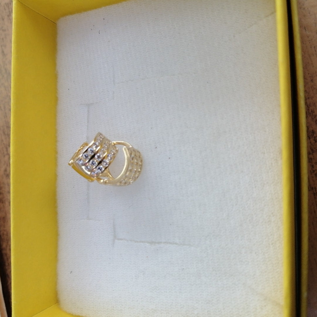 ARETES HUGGIES C CIRCONIA 14K 2.2 GR (NUEVO)