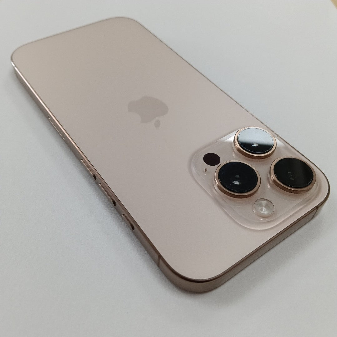 CELULAR APPLE IPHONE 16 PRO A3292 (2024) 128 GB 8 GB RAM (SEMINUEVO)