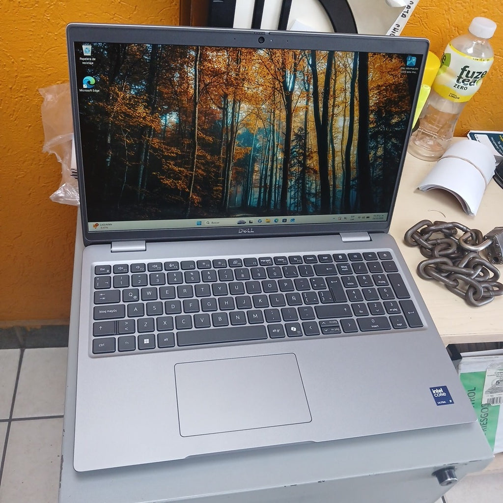 LAPTOP DELL PRECISION 3591 (2025) 1 TB SSD 32 GB RAM (SEMINUEVO)