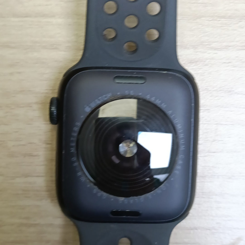 SMARTWATCH APPLE SE 2 ALUMINIO A2723 44 MM GPS (SEMINUEVO)