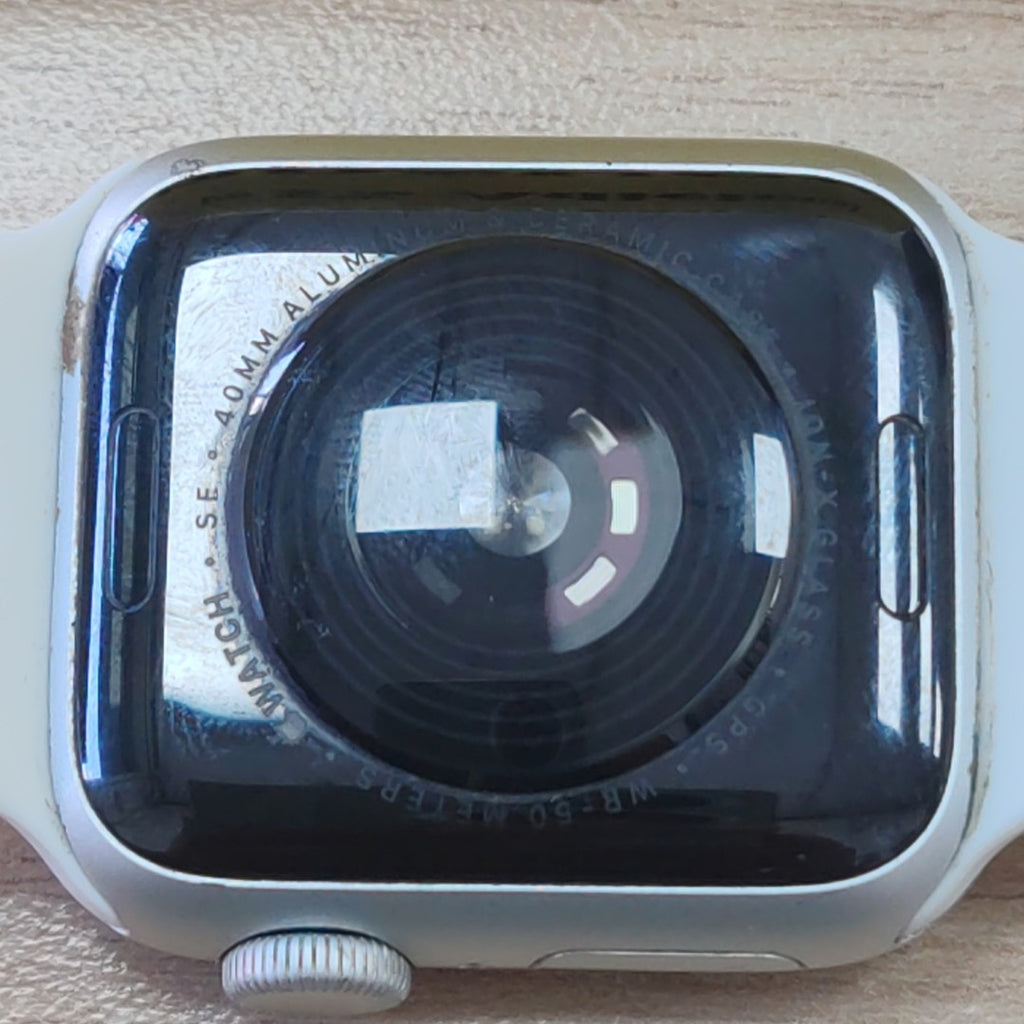 SMARTWATCH APPLE SE ALUMINIO A2351 40 MM GPS (SEMINUEVO)
