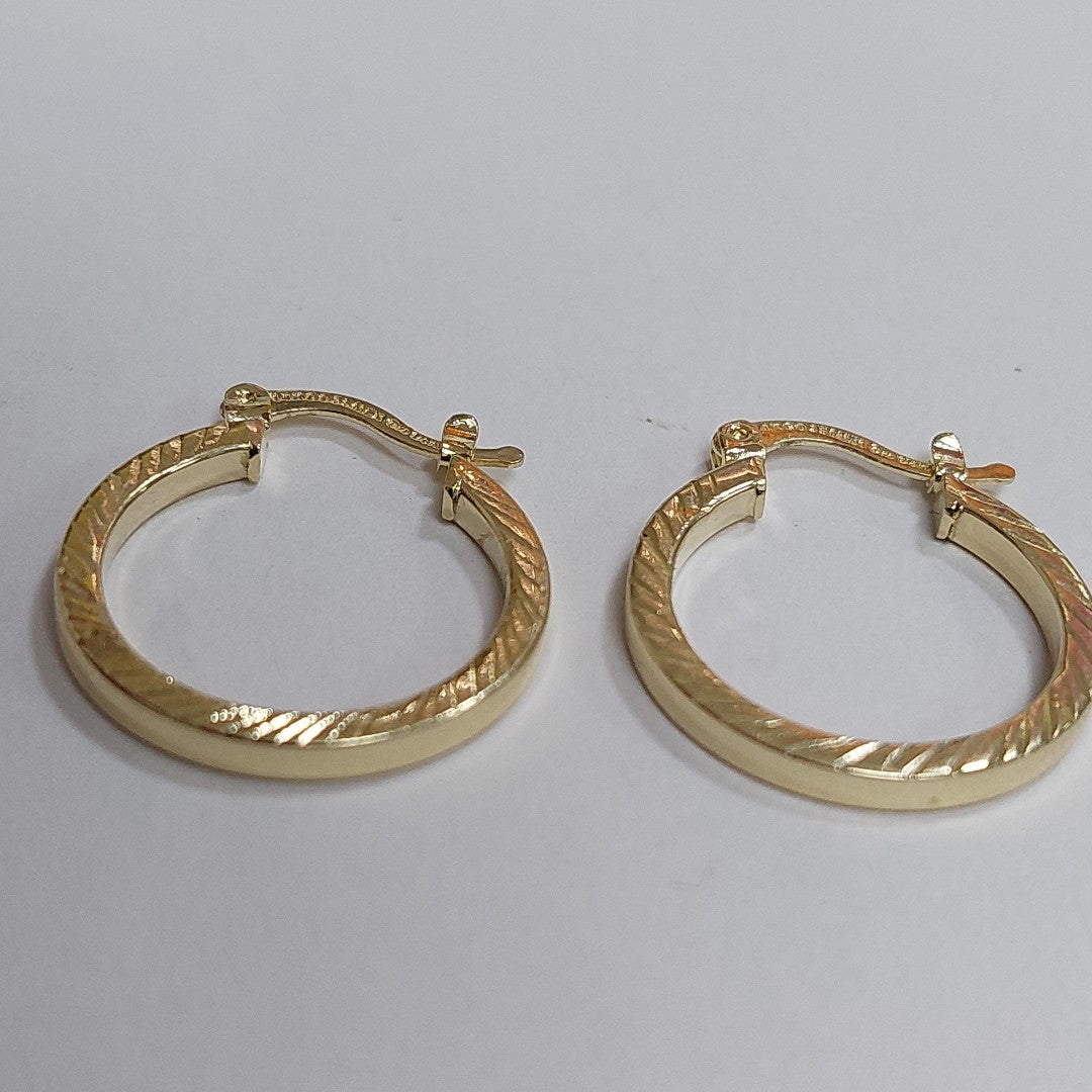 ARETES ARRACADAS ASTRIADAS 14K 1.4 GR ER 73 (NUEVO)