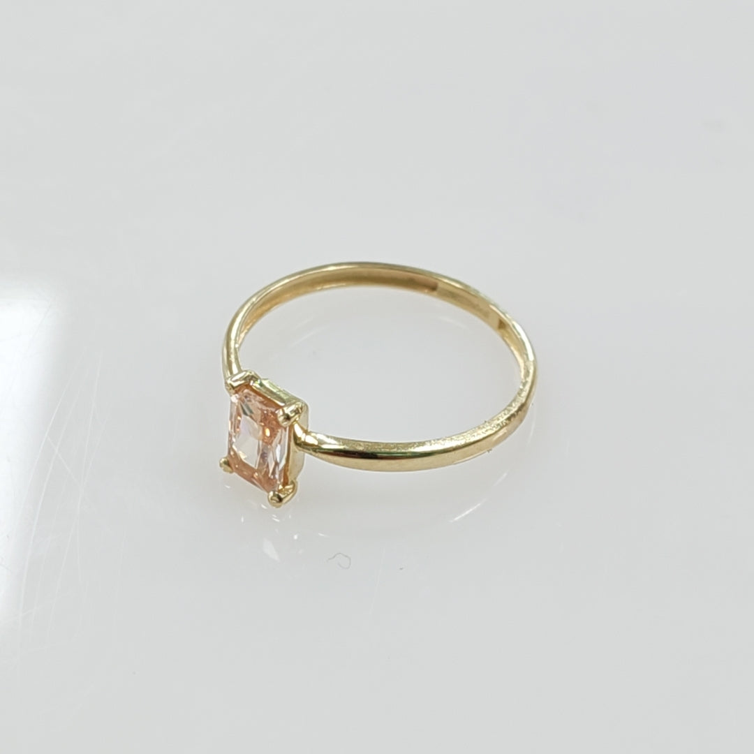 ANILLITO CON PIEDRA COLOR 14K 7 TALLA 1.2 GR ADR 119 (NUEVO)