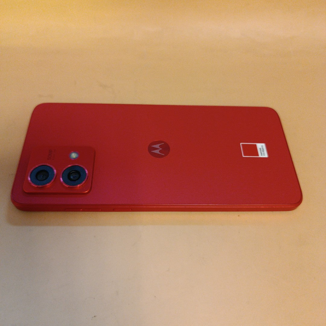 CELULAR MOTOROLA MOTO G84 XT2347-1 (2023) 256 GB 8 GB RAM (SEMINUEVO)