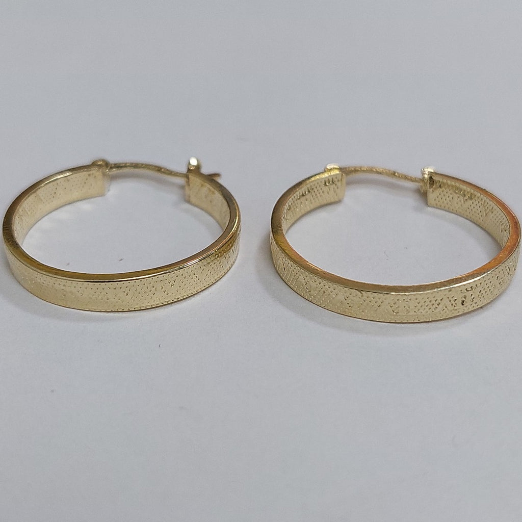 ARETES ARRACADAS CON NUMEROS ROMANOS 14K 2.3 GR ECT2 (NUEVO)