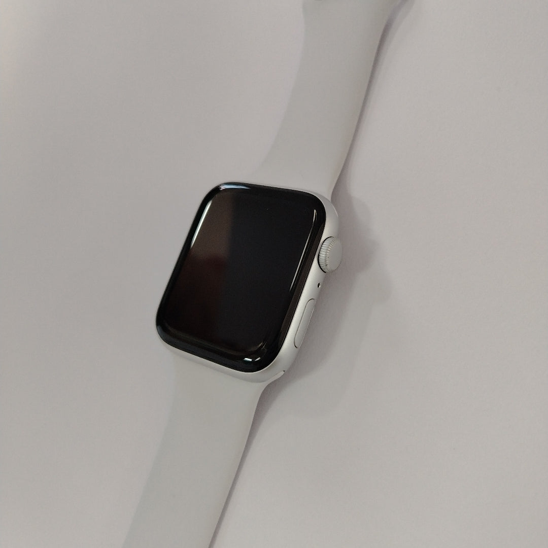 SMARTWATCH APPLE SE 2 ALUMINIO A2723 (SEMINUEVO)