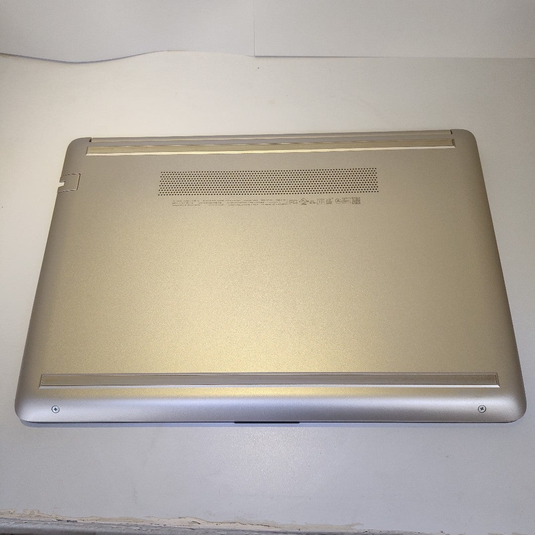 LAPTOP HP 14-DK1514LA (2021) (SEMINUEVO)