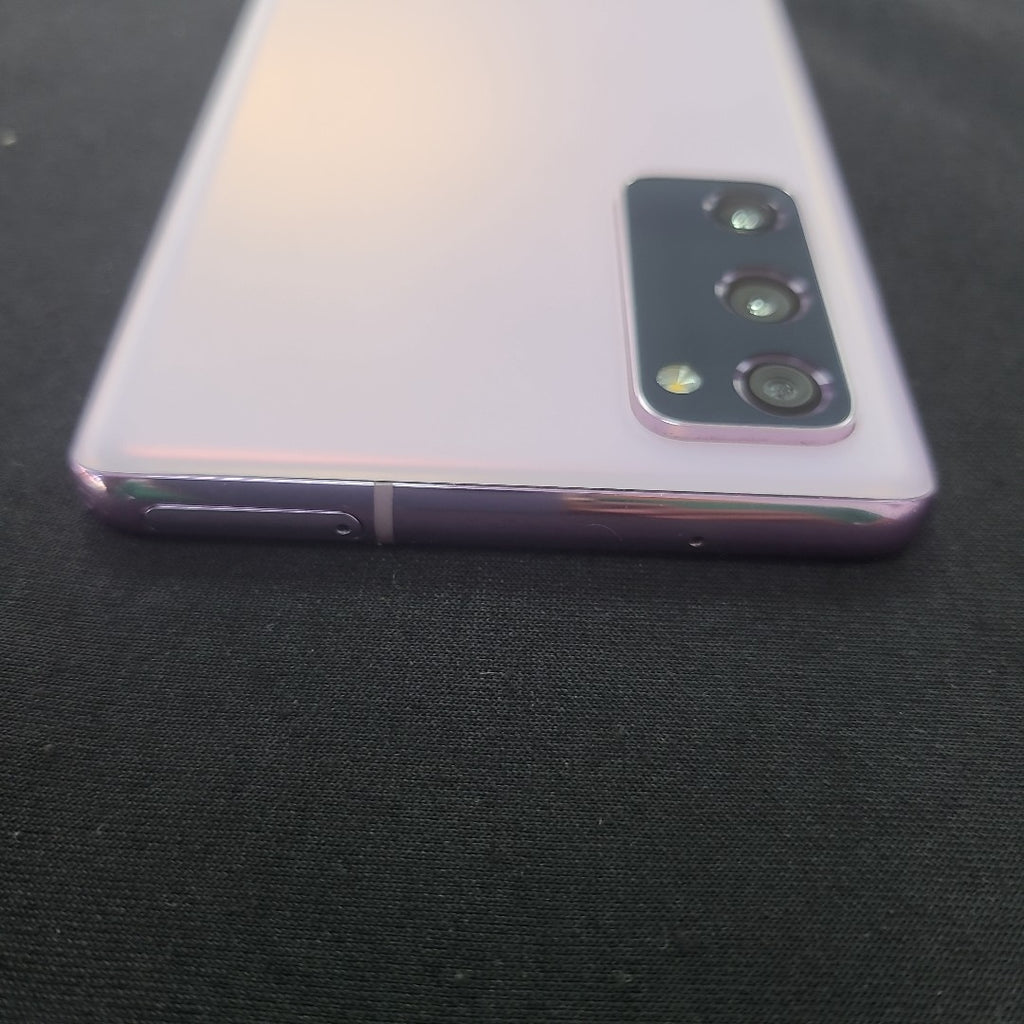 CELULAR SAMSUNG GALAXY S20 FE 5G SM-G781B 256 GB 8 GB RAM (SEMINUEVO)